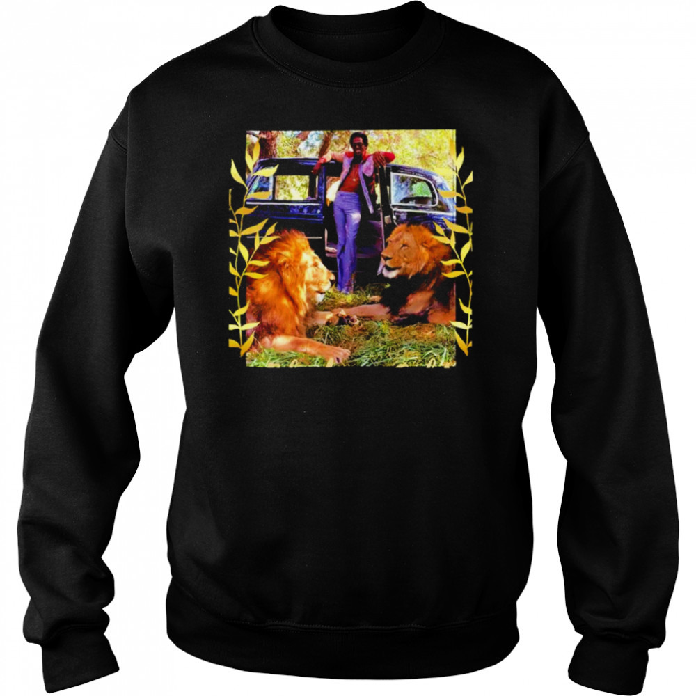 Sweat shirts