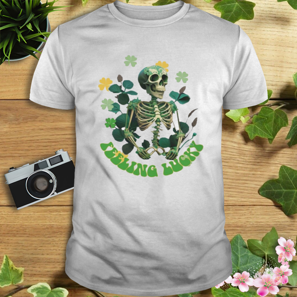 Skeleton feeling lucky T-shirt