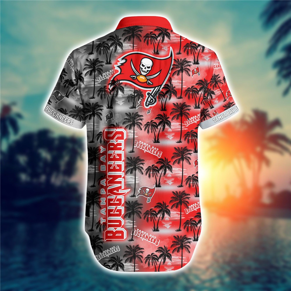 Tampa Bay Buccaneers Hawaiian Shirt flower gift for summer 2022