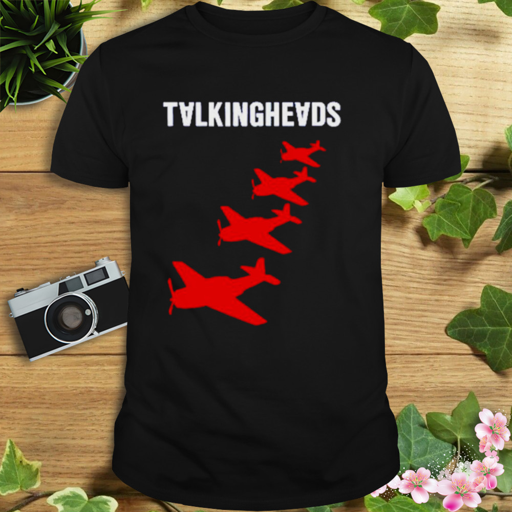 Talking heads remain in light planes shirt