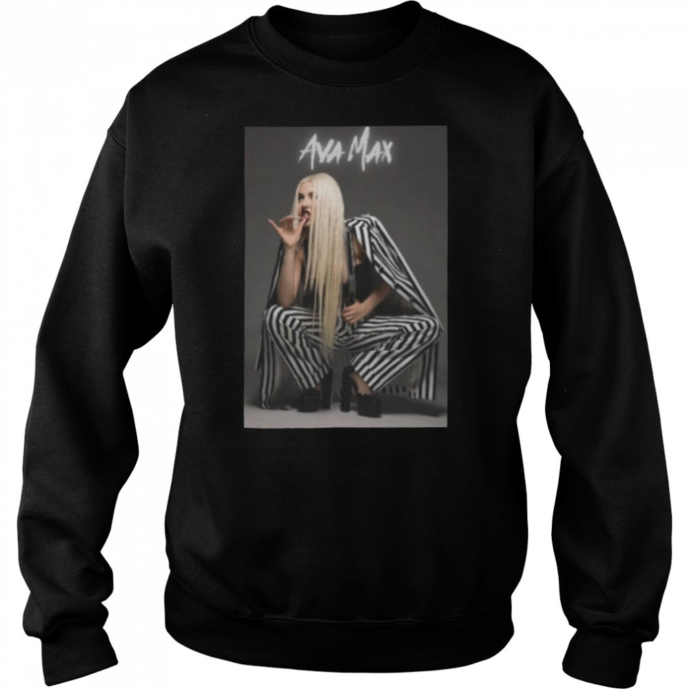 Sweat shirts