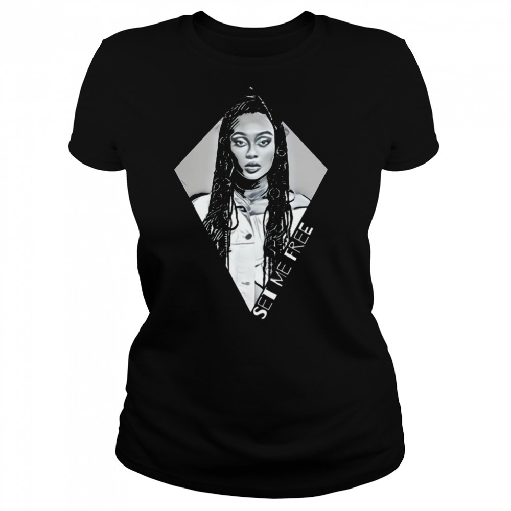 Women's shirts