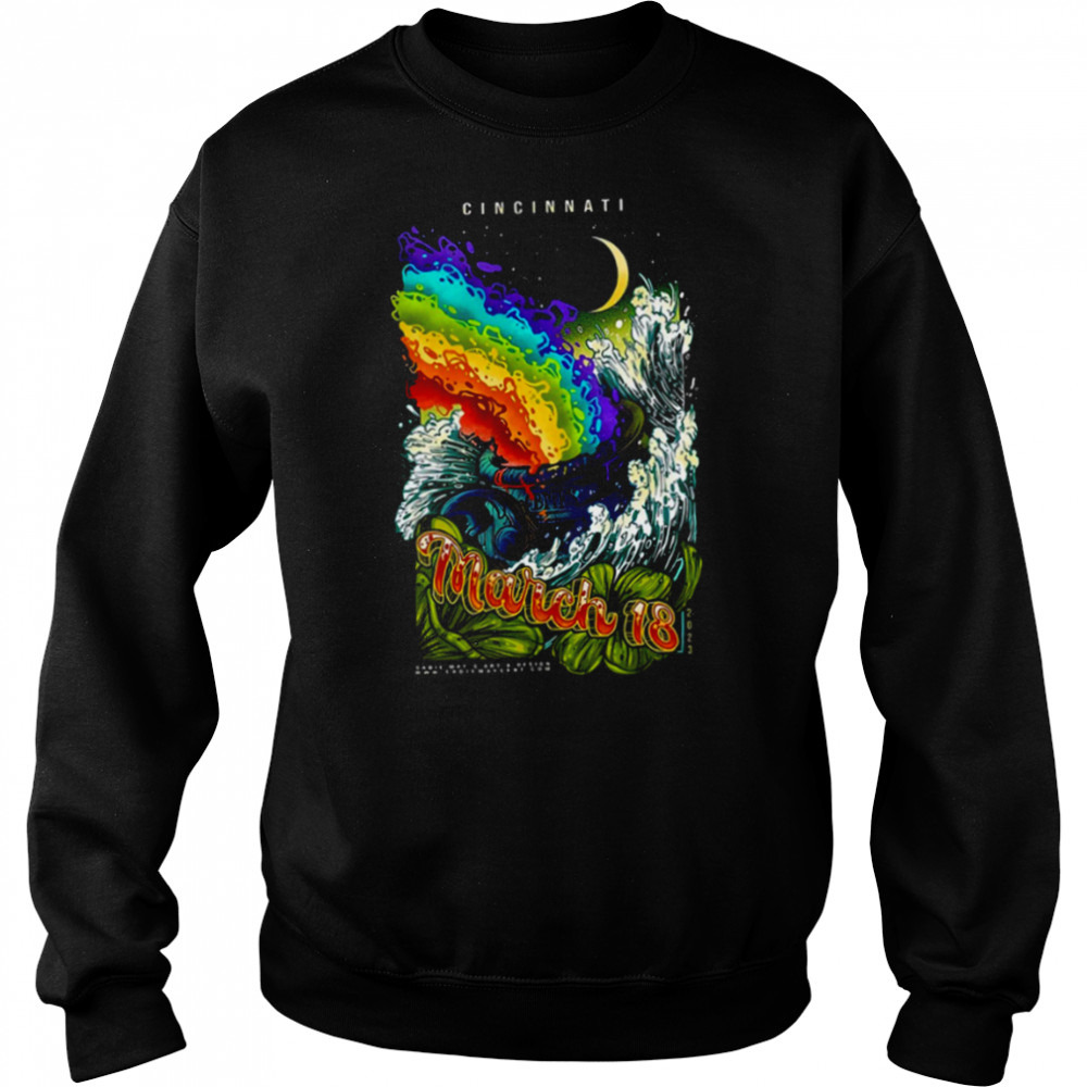 Sweat shirts
