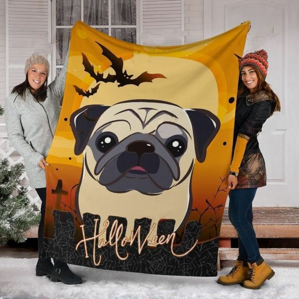 Pug Beige Halloween Blanket