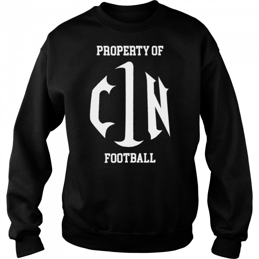Sweat shirts