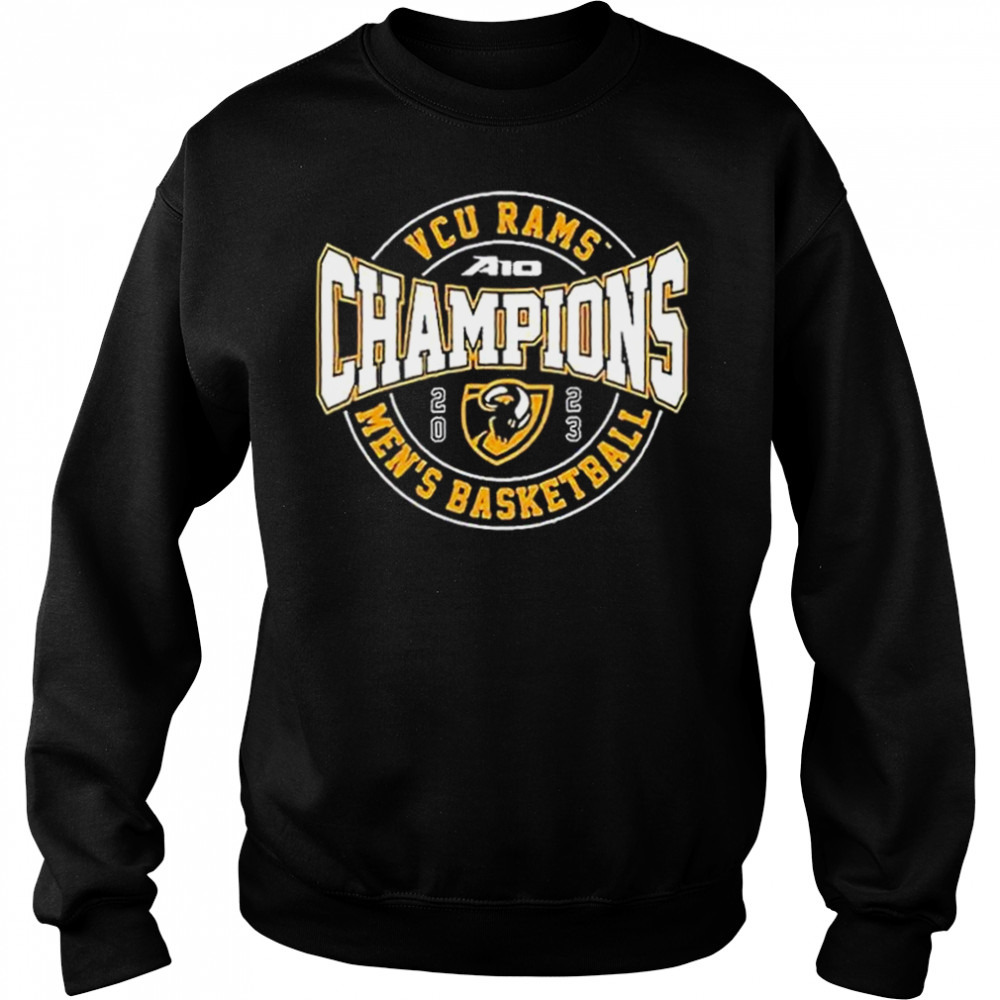 Sweat shirts
