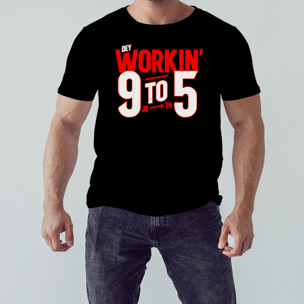 Dey Workin’ 9 To 5 Cincinnati shirt