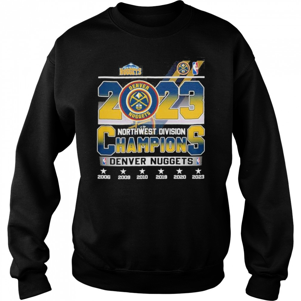 Sweat shirts