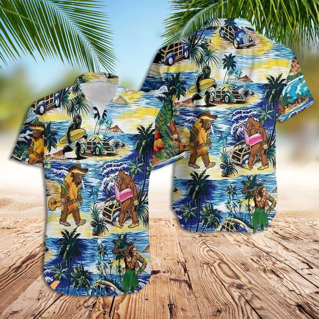 Bigfoot Hawaiian Shirt Amazing Bigfoot Plays With Festival At Sea Hawaii Hawaiian Shirt Bigfoot Hawaiian Shirt Amazing Bigfoot Plays With Festival At Sea Hawaii Hawaiian Shirt