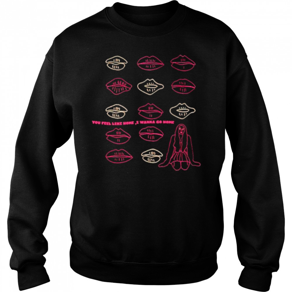 Sweat shirts