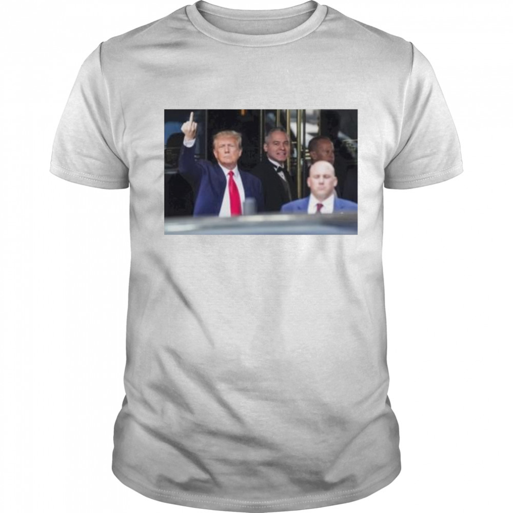 trump raise middle finger shirt