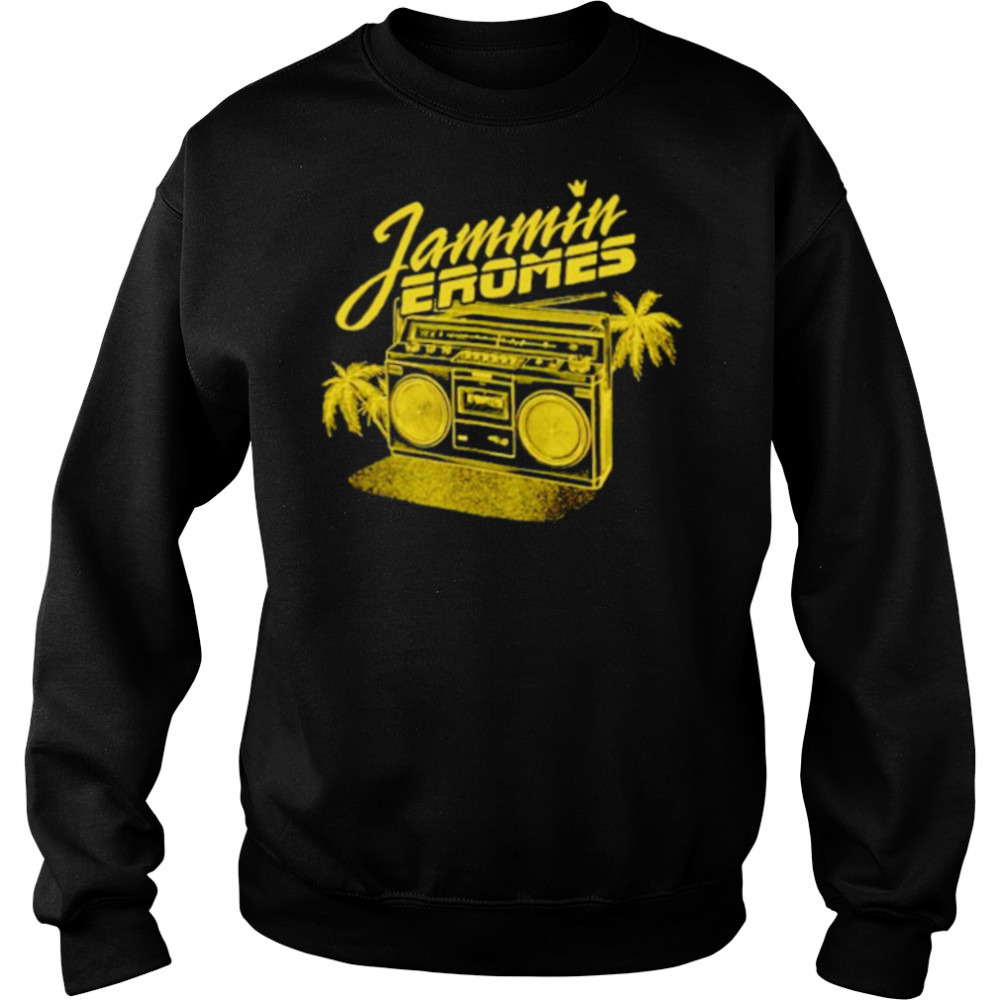 Sweat shirts