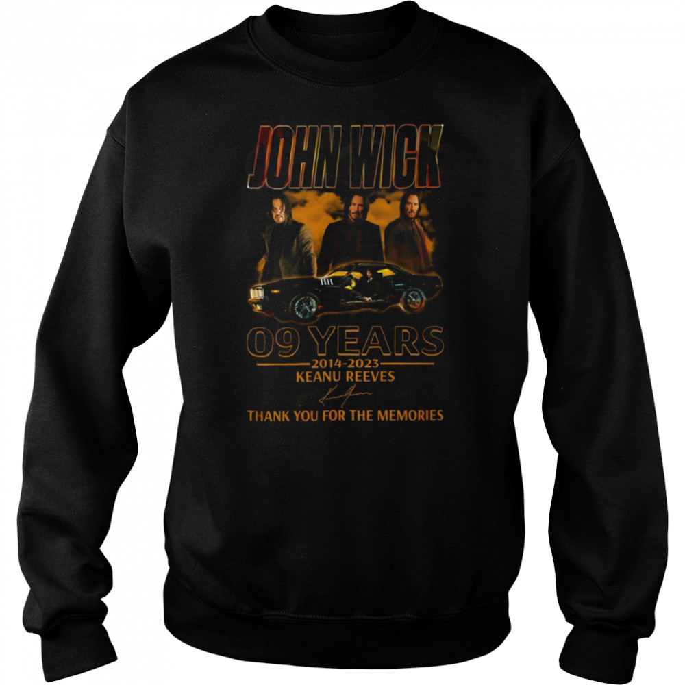 Sweat shirts