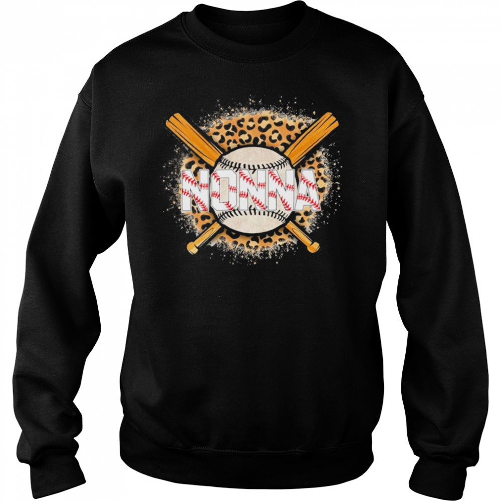 Sweat shirts