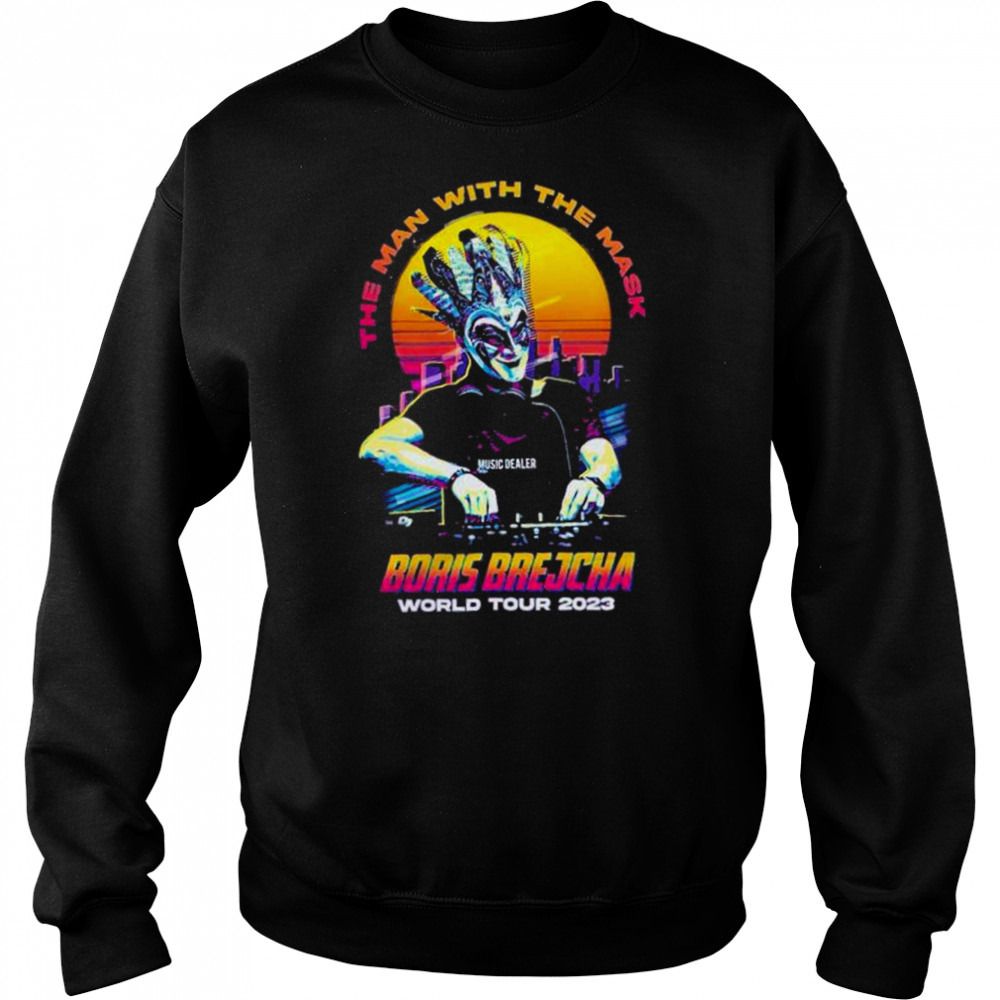 Sweat shirts