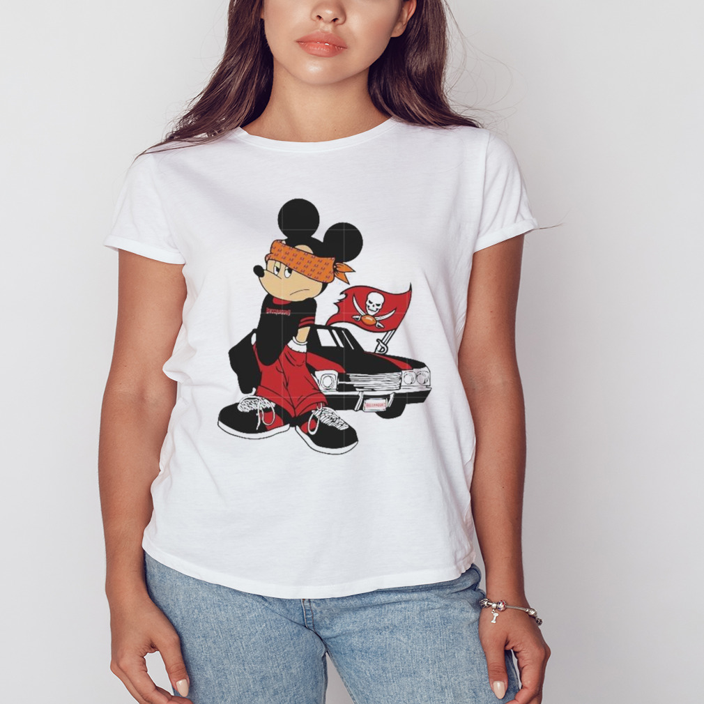 Tampa bay buccaneers gangster mickey mouse shirt, hoodie, sweater