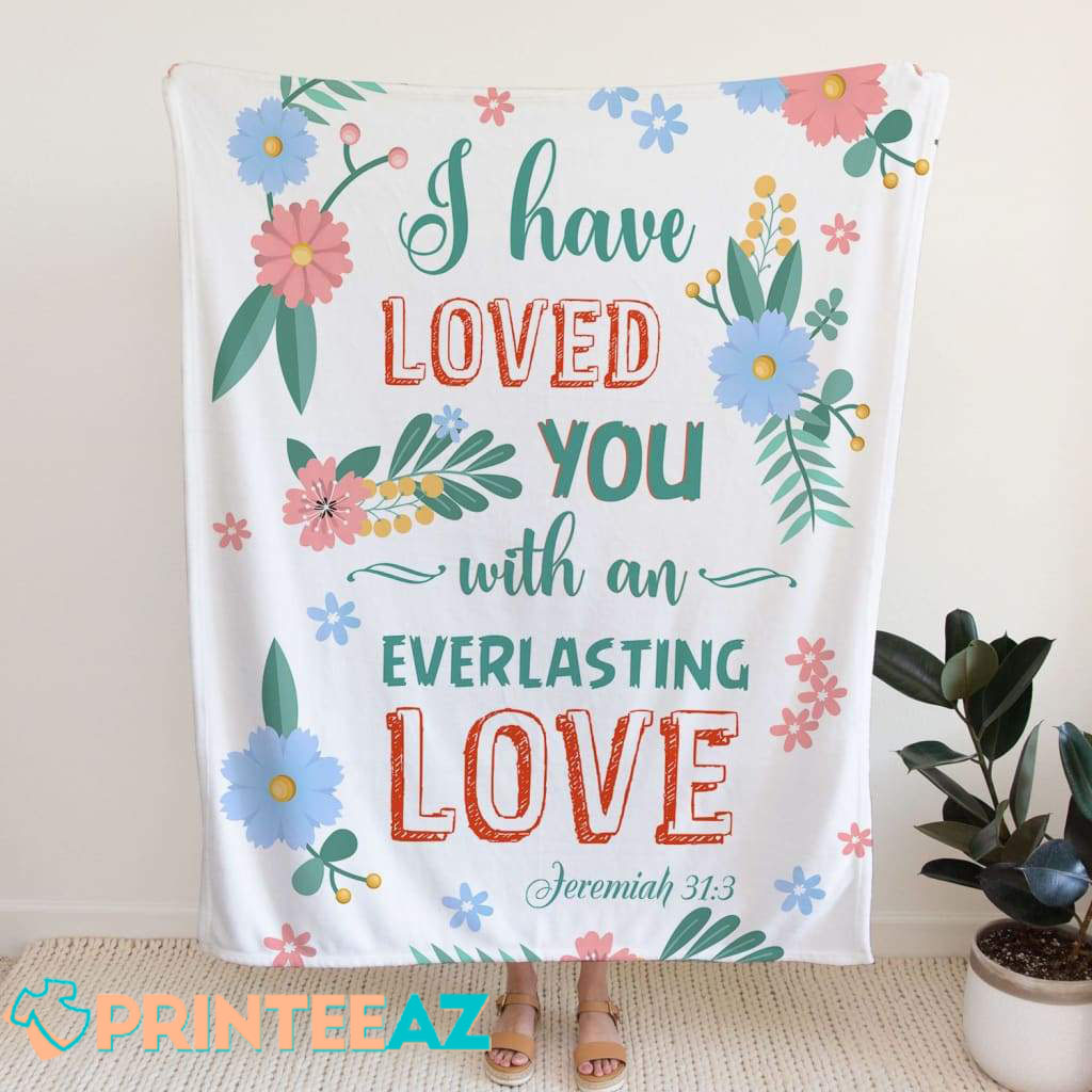 I Have Loved You With An Everlasting Love Fleece Throw Quilt Blanket White With Bible Verse And Green Text - PrinteeAZ