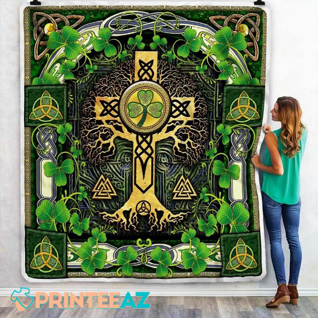 Irish Celtic Shamrock Cross St Patrick_s Day Fleece Throw Quilt Blanket With Shamrocks - PrinteeAZ