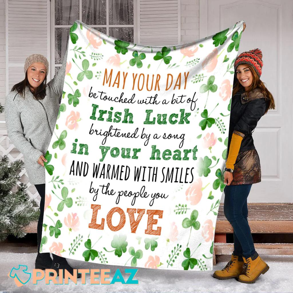 Irish May Your Day Be Touched St Patrick_s Day Fleece Throw Quilt Blanket, White And Shamrocks - PrinteeAZ