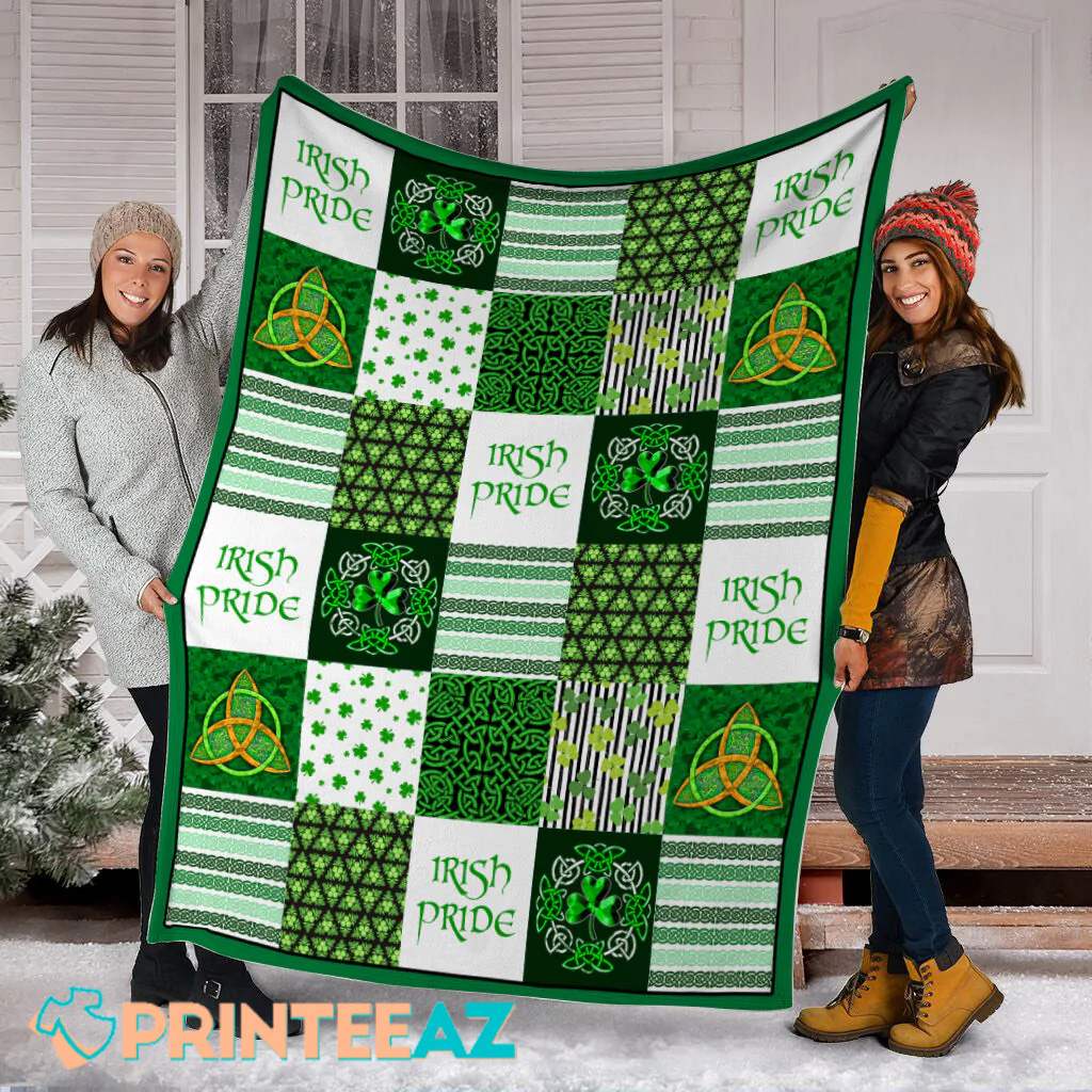 Irish Pride St Patrick_s Day Fleece Throw Quilt Blanket Green With Irish Shamrock Pattern - PrinteeAZ