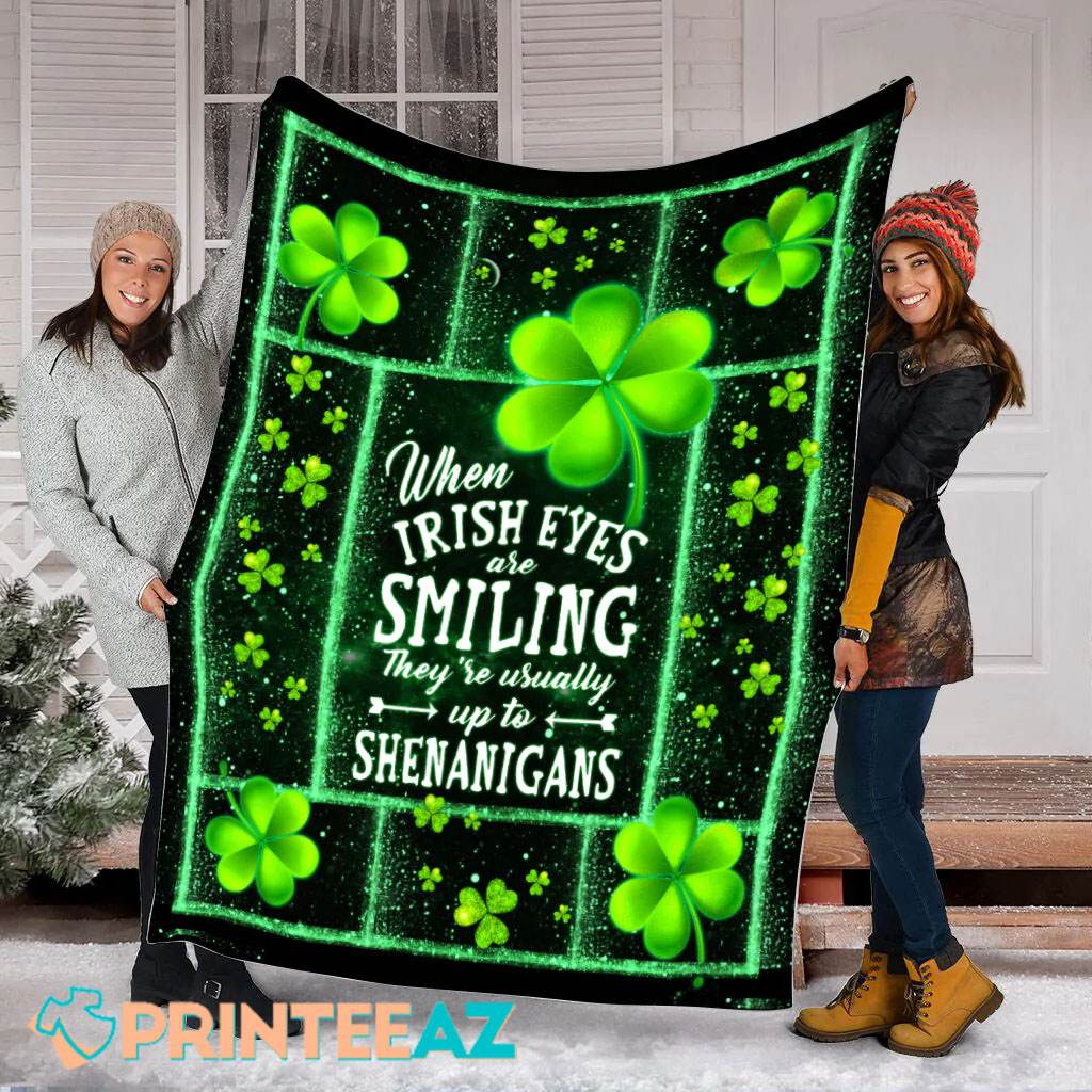 When Irish Eyes Are Smiling St Patrick_s Day Fleece Throw Quilt Blanket With Shamrocks - PrinteeAZ