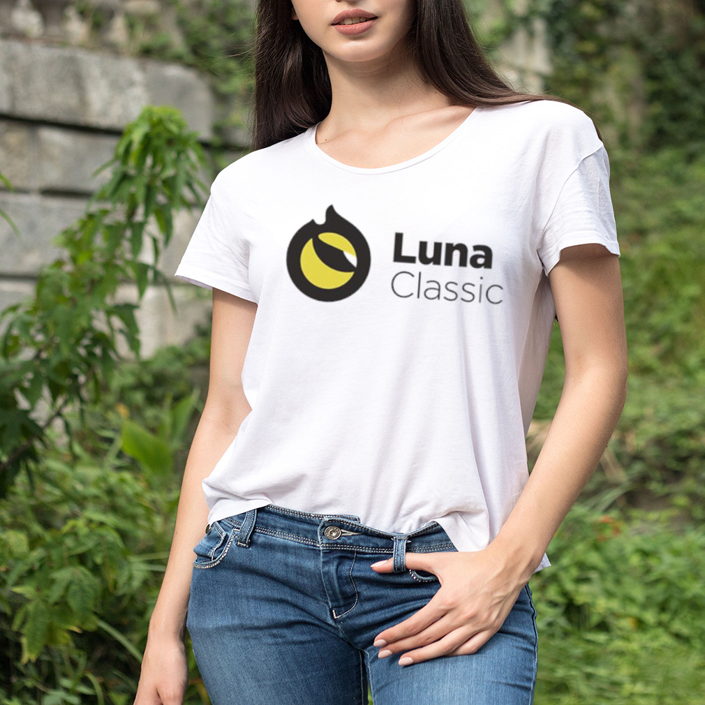 Women's shirt