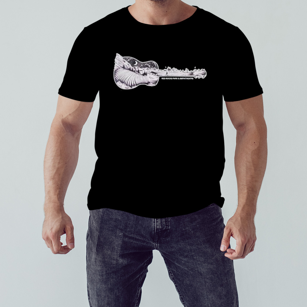 Red Rocks Guitar 2023 T-Shirt 1 Unisex tshirt