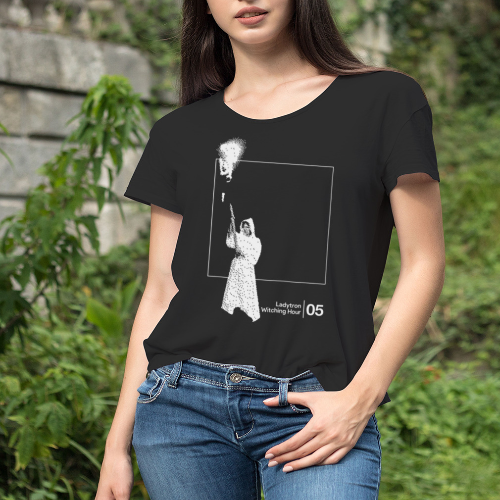 Women's tshirt