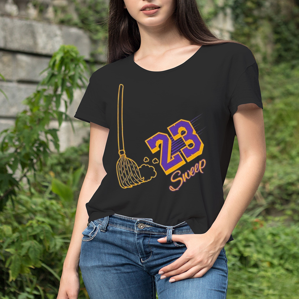Women's tshirt
