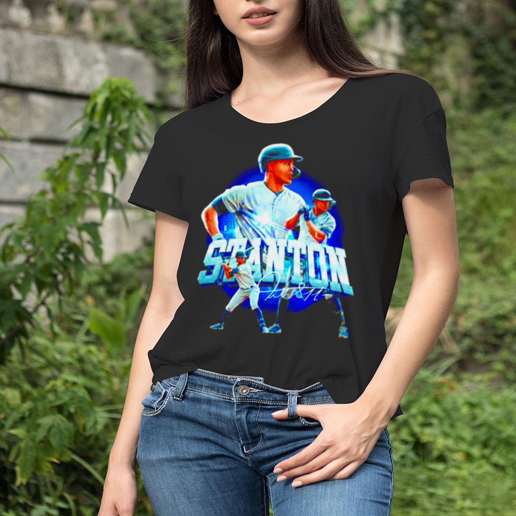Women's tshirt