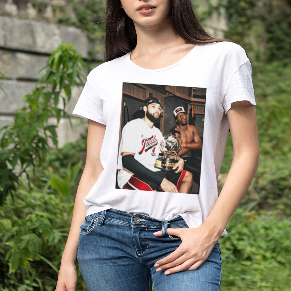 Women's shirt