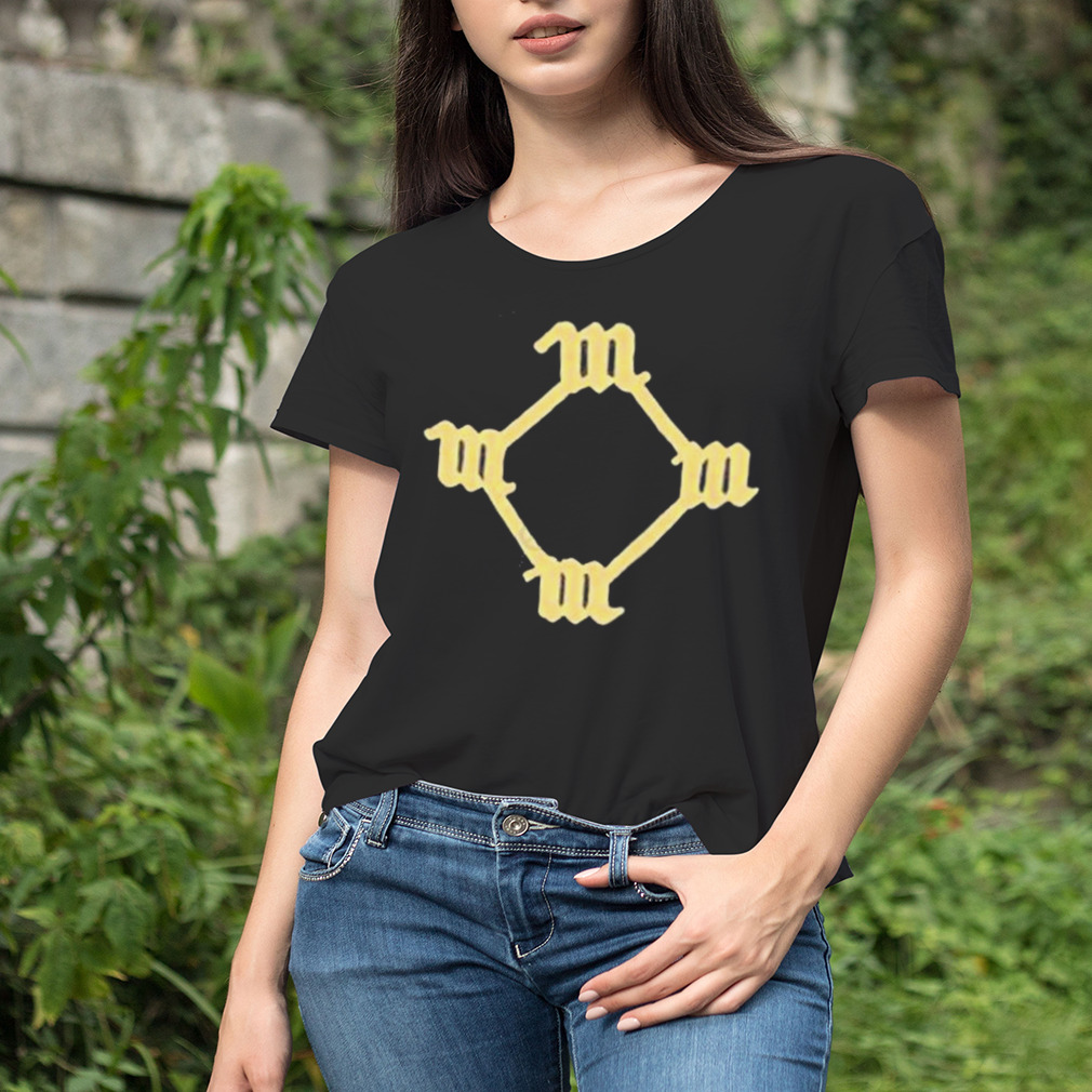Women's tshirt
