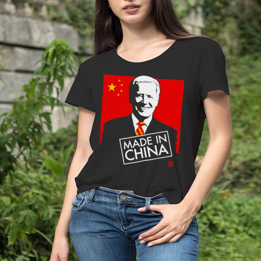 Women's tshirt