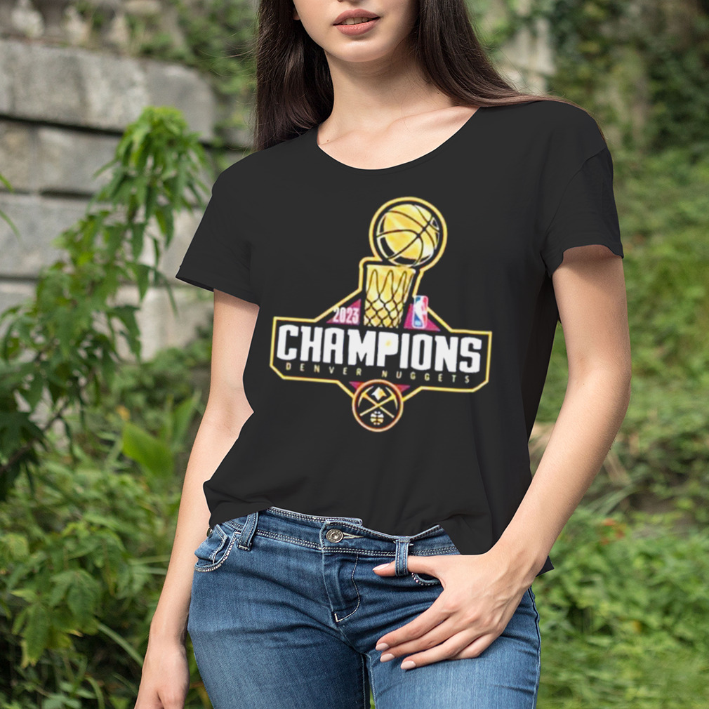 Women's tshirt