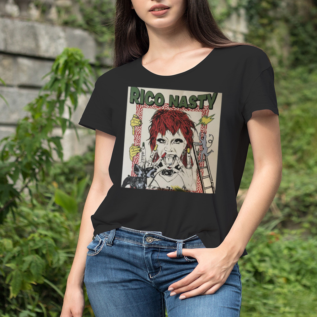 Women's tshirt