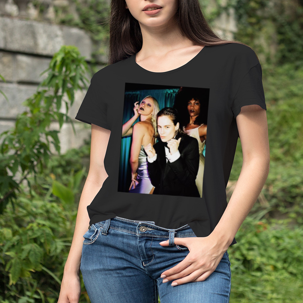 Women's tshirt