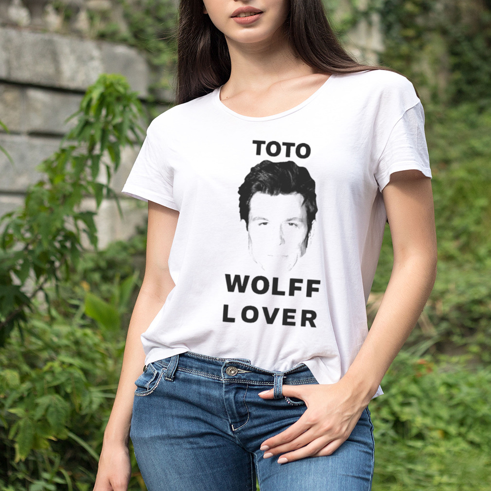 Women's shirt