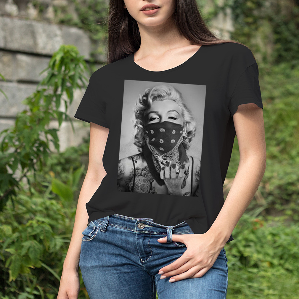 Women's tshirt