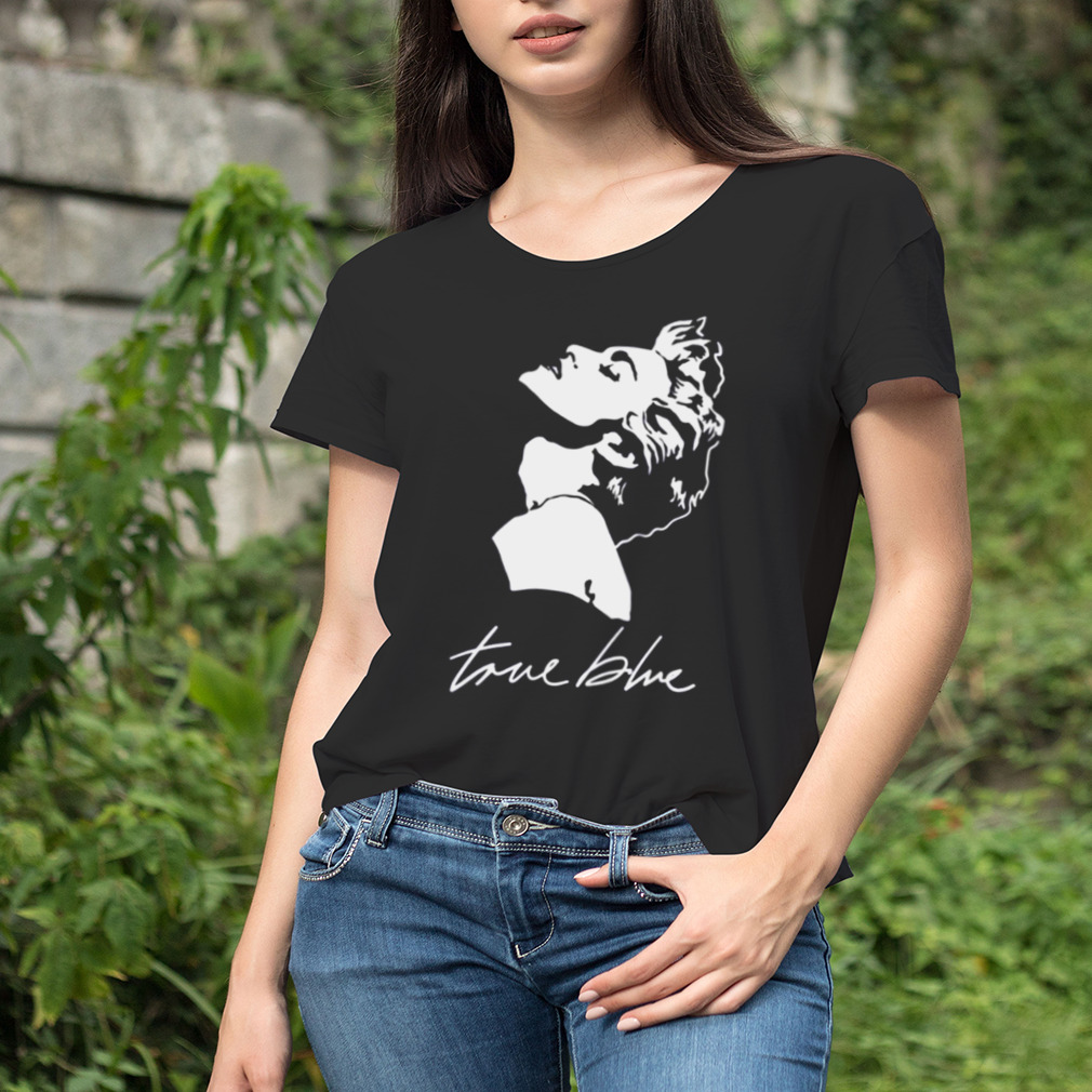 Women's tshirt