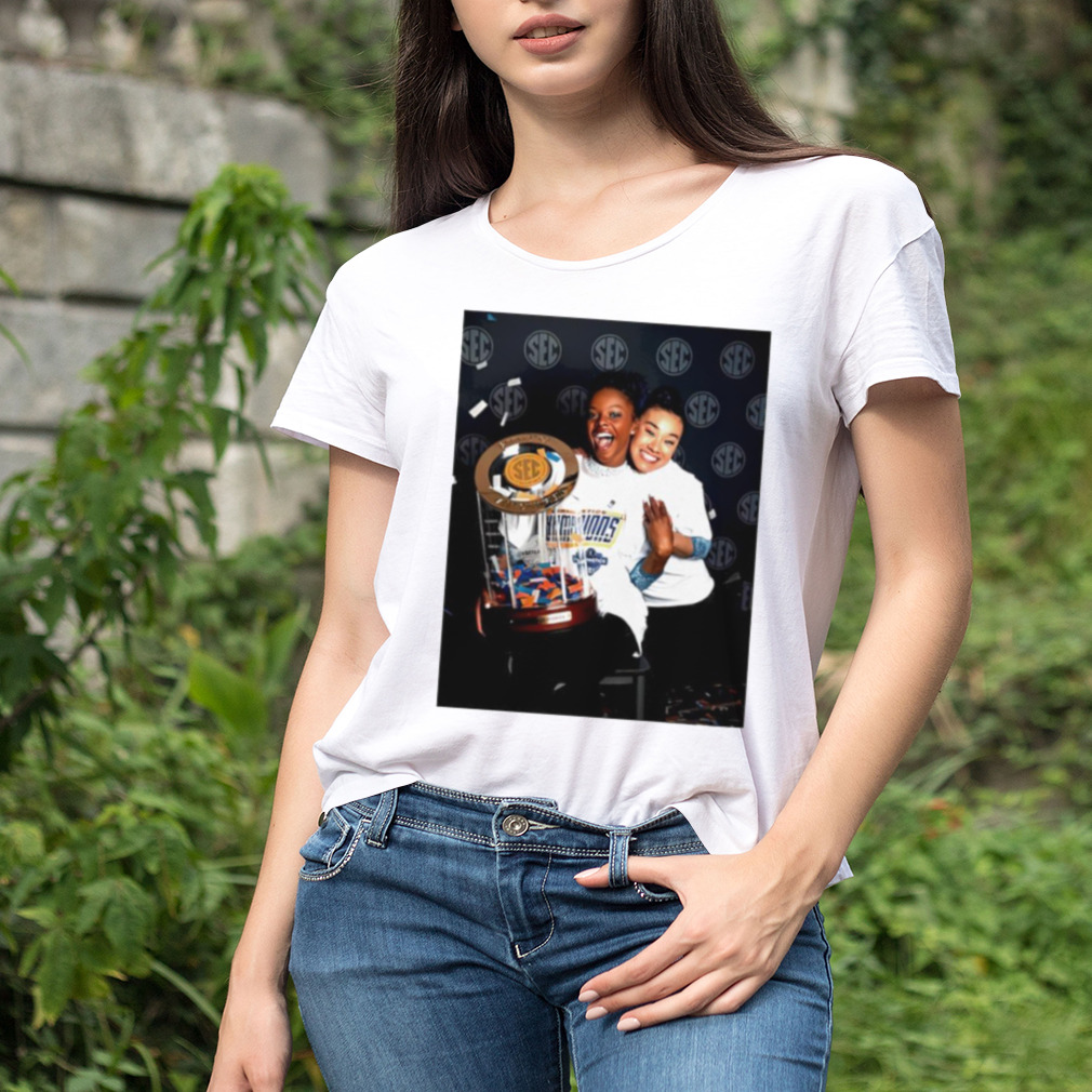 Women's shirt
