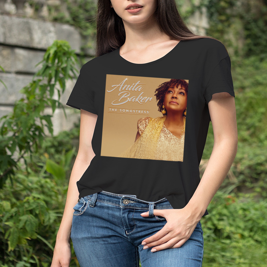 Women's tshirt