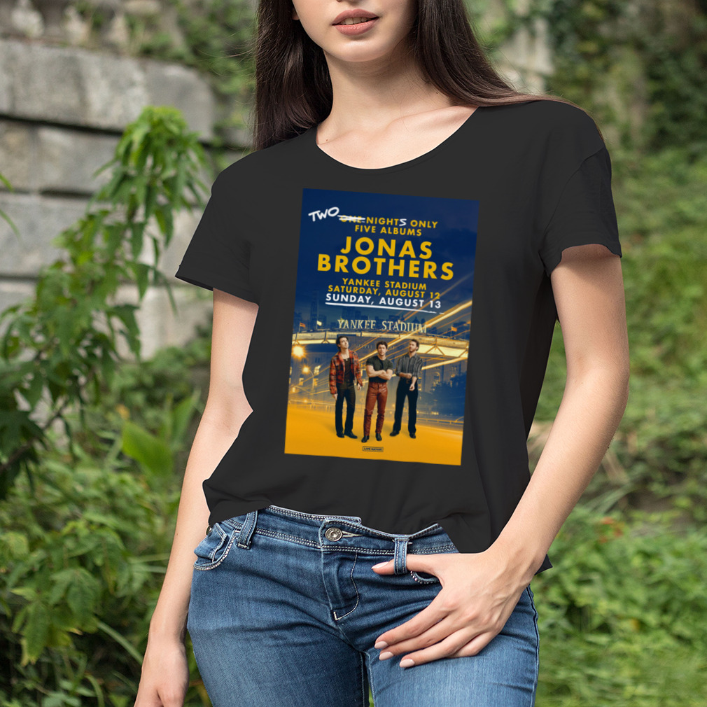 Women's tshirt