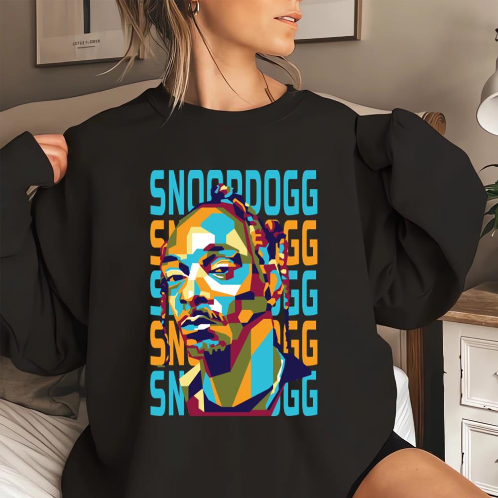 Abstract Geometric Snoop In Wpap T-shirt