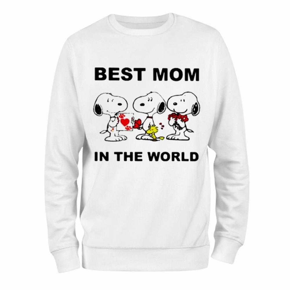 Best Mom In The World Snoopy Mom T-Shirt