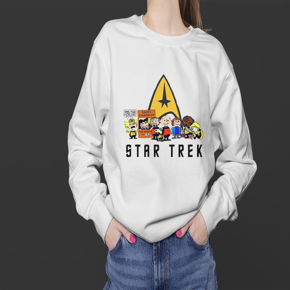 The peanuts snoopy charlie with friends star Trek shirt 4 Sweater