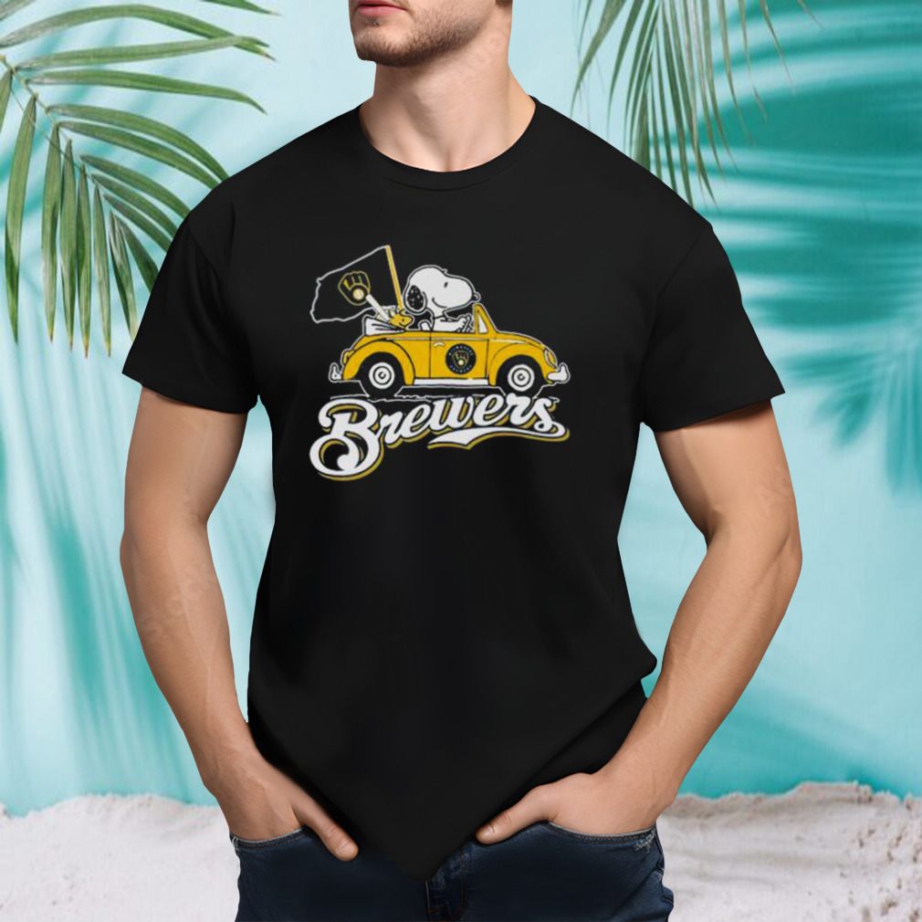 Snoopy Drives Car With Milwaukee Brewers Flag shirt
