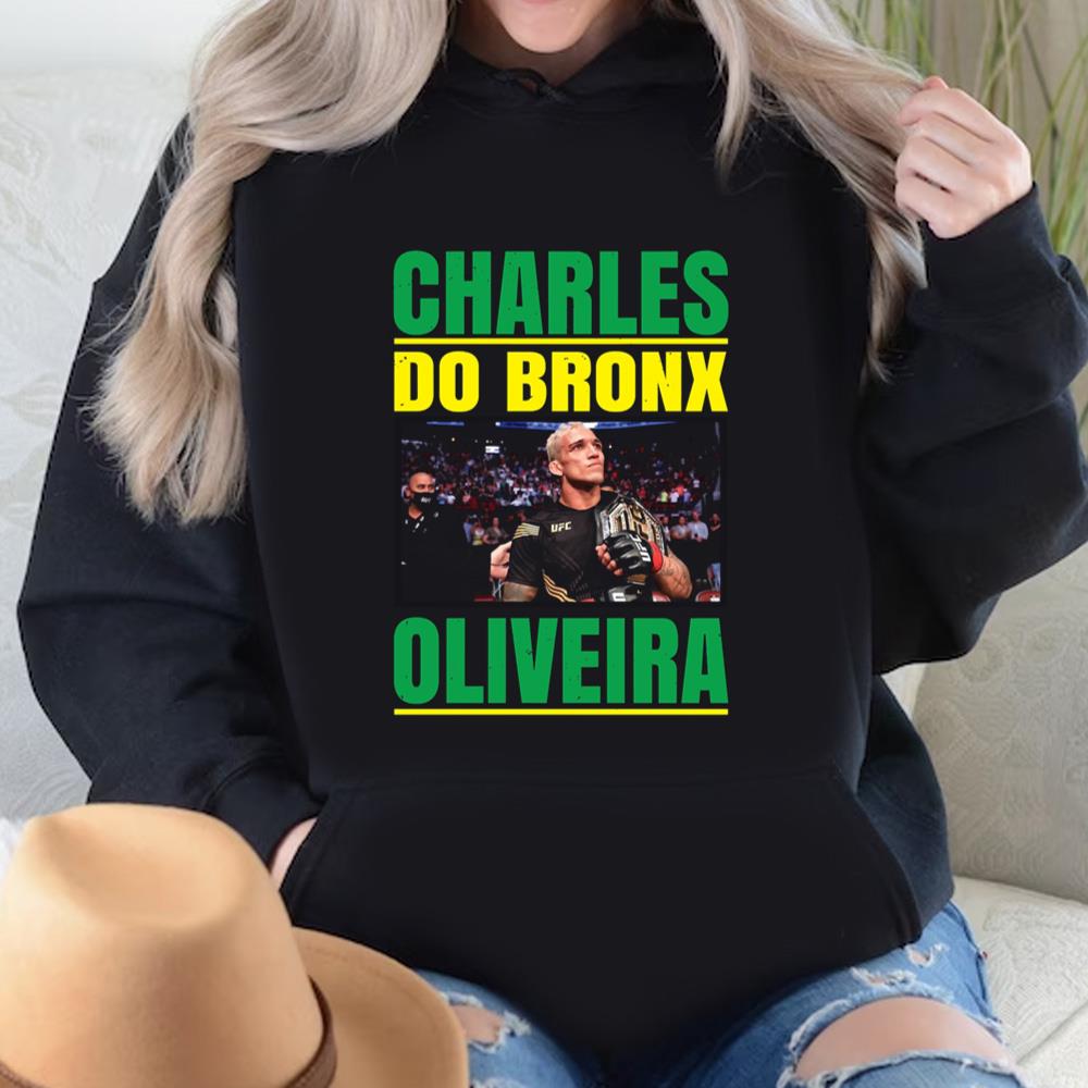 Charles Oliveira Essential T-Shirt