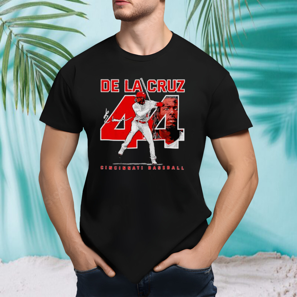 De La Cruz Cincinnati Baseball number 44 signature shirt