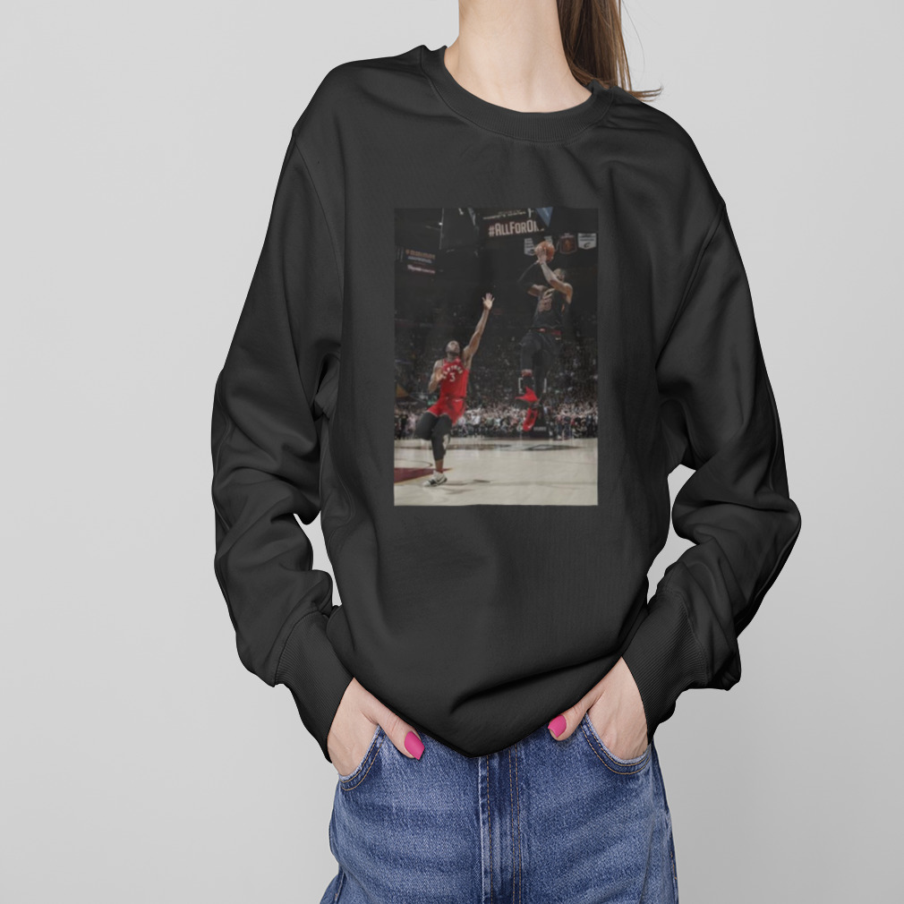 Lebron James game winner over him shirt 4 Sweaters