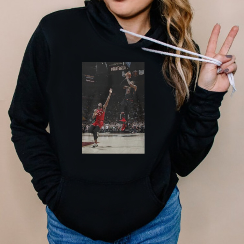 Lebron James game winner over him shirt 5 Hoodies